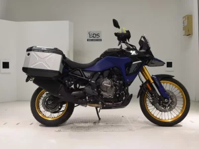 Suzuki V STROM 800DE