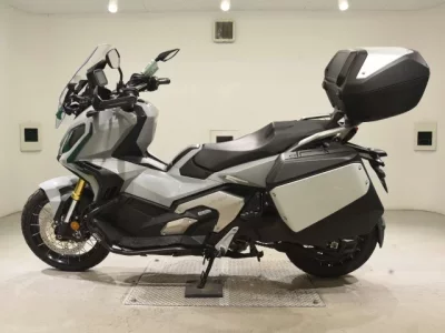 Honda X-ADV750-2 лот № 5214 оценка 5  с аукциона в Японии 2