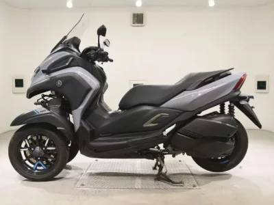 Yamaha TORI CITY 300 лот № 5219 оценка 5  с аукциона в Японии 2