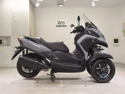 Yamaha TORI CITY 300 2021