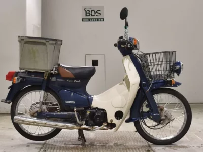 Honda C50-E