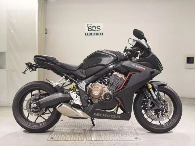 Honda CBR650R лот № 7503 оценка 5  с аукциона в Японии