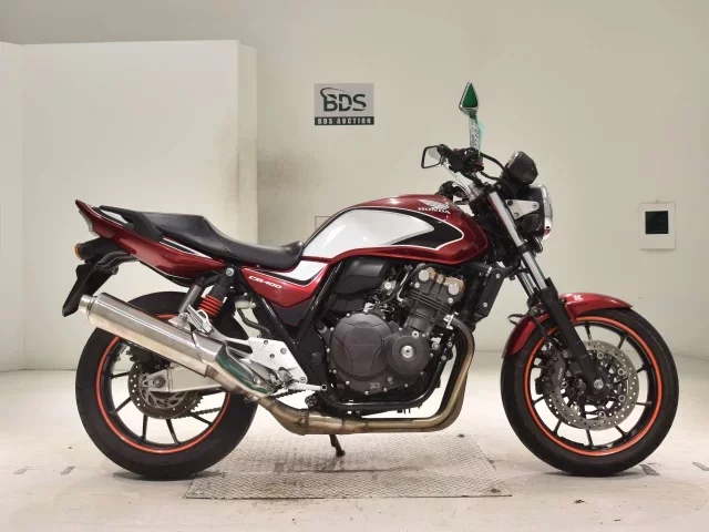 Honda CB400SFV-4ABS лот № 0148 оценка 4  с аукциона в Японии