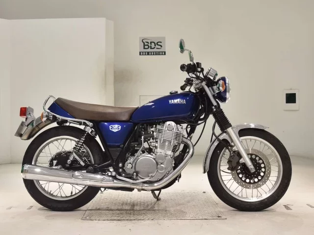 Yamaha SR400-5 лот № 5425 оценка 4  с аукциона в Японии