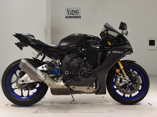 Yamaha YZF-R1M лот № 0192 оценка 5  с аукциона в Японии