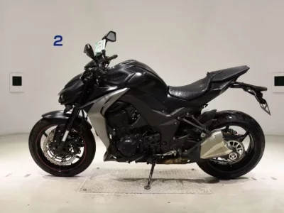 Kawasaki Z1000-5A лот № 5151 оценка 5  с аукциона в Японии 2