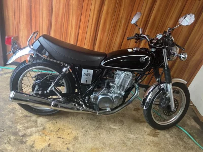 Yamaha SR400-1 2020