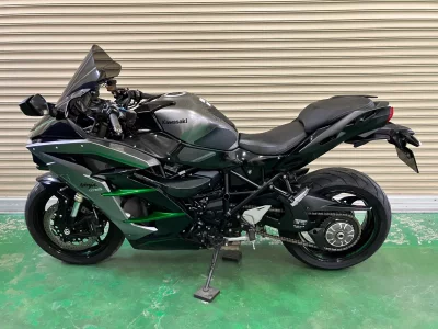 Kawasaki Ninja H2 SX SE лот № 02152 оценка 4  с аукциона в Японии 2