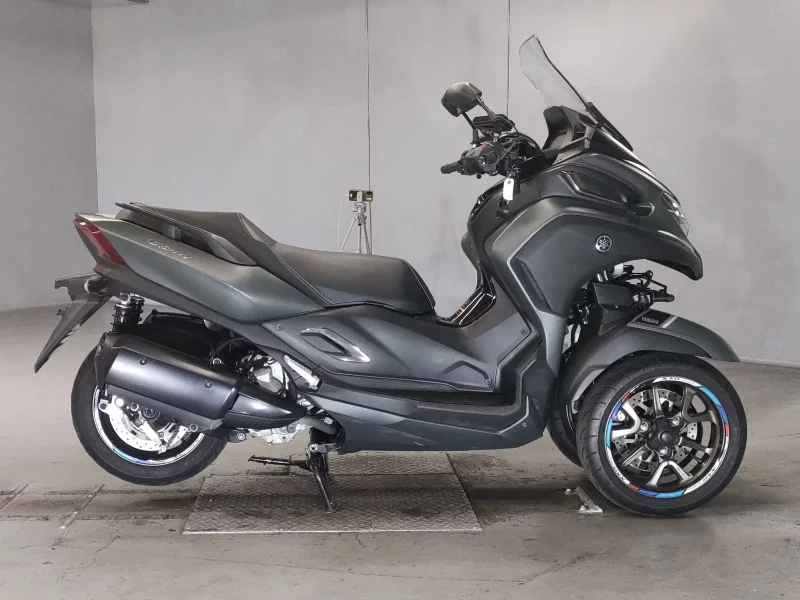 Yamaha TORI CITY 300 лот № 5421 оценка 4  с аукциона в Японии
