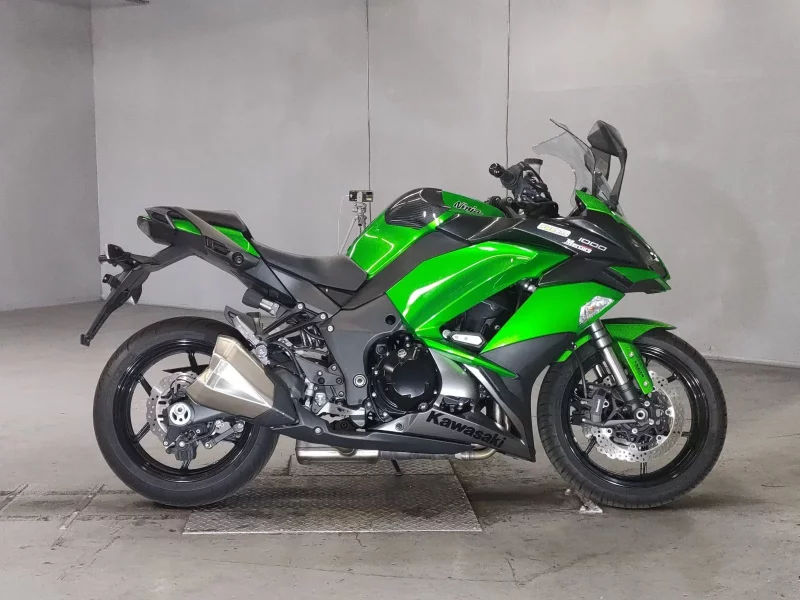 Kawasaki NINJA1000 лот № 5480 оценка 5  с аукциона в Японии