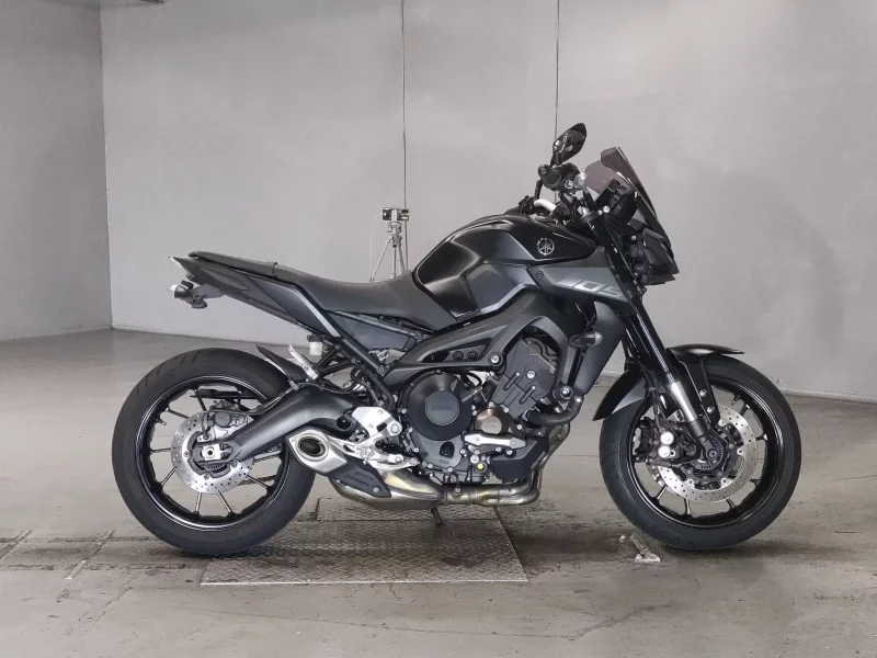 Yamaha MT-09 лот № 5514 оценка 4  с аукциона в Японии
