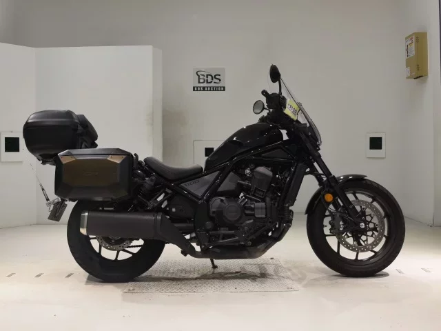Honda REBEL 1100D лот № 0516 оценка 5  с аукциона в Японии
