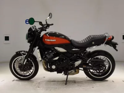 Kawasaki Z900RS лот № 0143 оценка 5  с аукциона в Японии 2