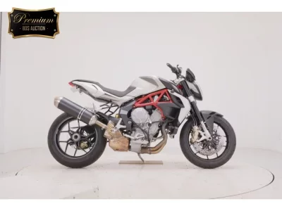 MV Agusta MV AGUSTA BRUTALE 800