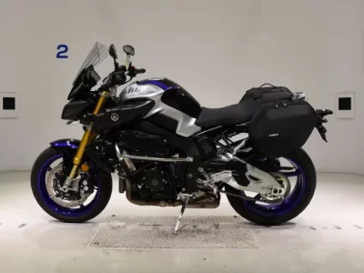 Yamaha MT-10SP лот № 2748 оценка 5  с аукциона в Японии 2