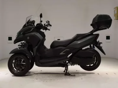 Yamaha TORI CITY 300 лот № 3002 оценка 4  с аукциона в Японии 2