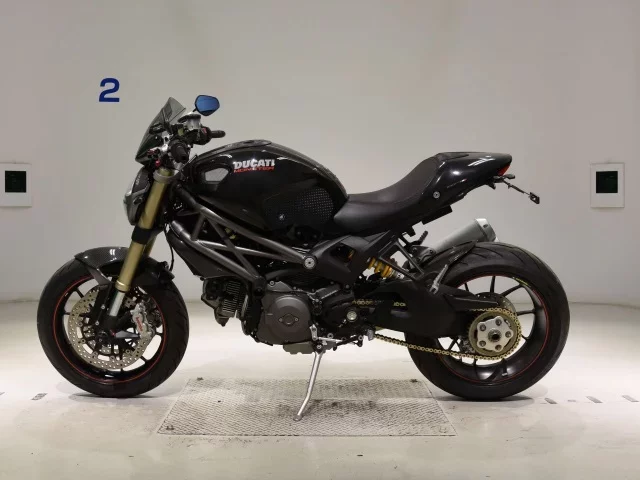 Ducati DUCATI MONSTER 1100 EVO