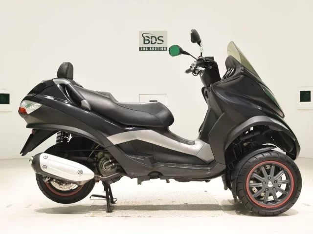 Piaggio PIAGGIO MP3 250