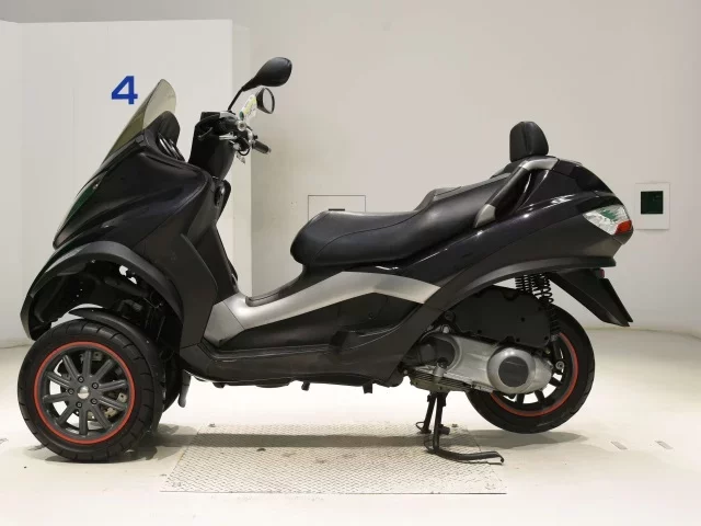 Piaggio PIAGGIO MP3 250