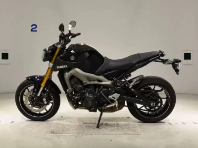 Yamaha MT-09 лот № 5481 оценка 5  с аукциона в Японии 2