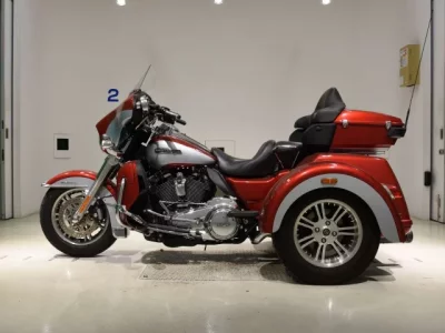 Harley-Davidson HARLEY FLHTCUTG1870 лот № 5252 оценка 5  с аукциона в Японии 2