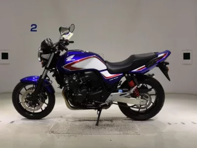 Honda CB400SFV-4ABS лот № 5199 оценка 6  с аукциона в Японии 2