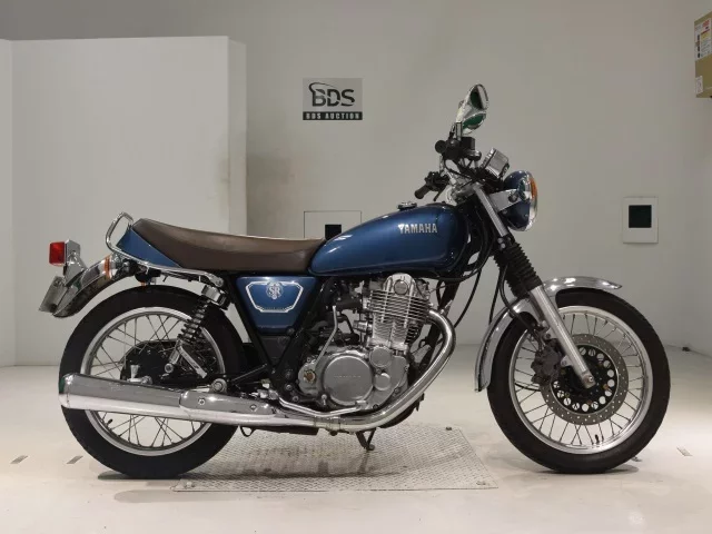 Yamaha SR400-5 лот № 2609 оценка 5  с аукциона в Японии