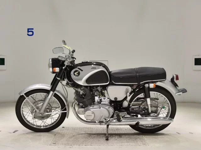 Honda CBM72