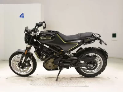 Other HUSQUARNA SUBARU TOPIREN401 лот № 7689 оценка 5  с аукциона в Японии 2