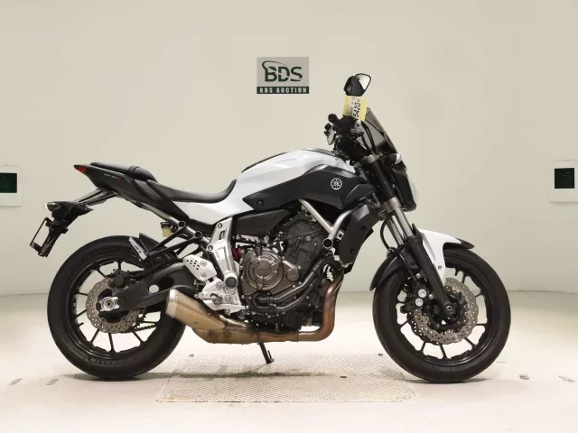 Yamaha MT-07 лот № 5420 оценка 5  с аукциона в Японии