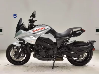 Suzuki KATANA1000 лот № 0337 оценка 5  с аукциона в Японии 2