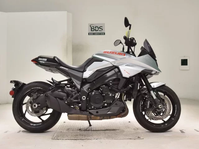 Suzuki KATANA1000 лот № 0337 оценка 5  с аукциона в Японии