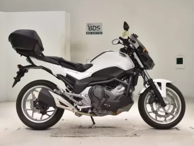 Honda NC750SD-2