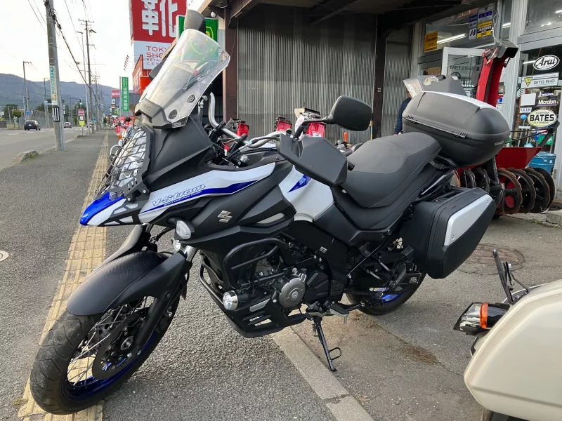 Suzuki V-STROM 650 ABS лот № 02020 оценка 4  с аукциона в Японии