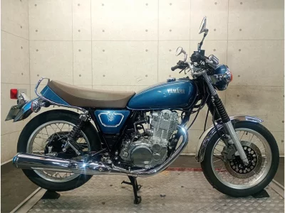 Yamaha SR400-1 2020
