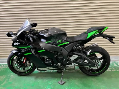 Kawasaki NINJA ZX-10R ABS лот № 02157 оценка 4  с аукциона в Японии 2