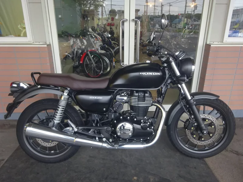 Honda GB350 лот № 06321 оценка 4  с аукциона в Японии