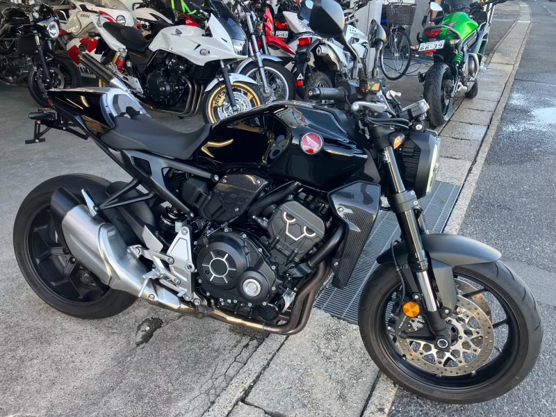 Honda CB1000R лот № 02333 оценка 5  с аукциона в Японии