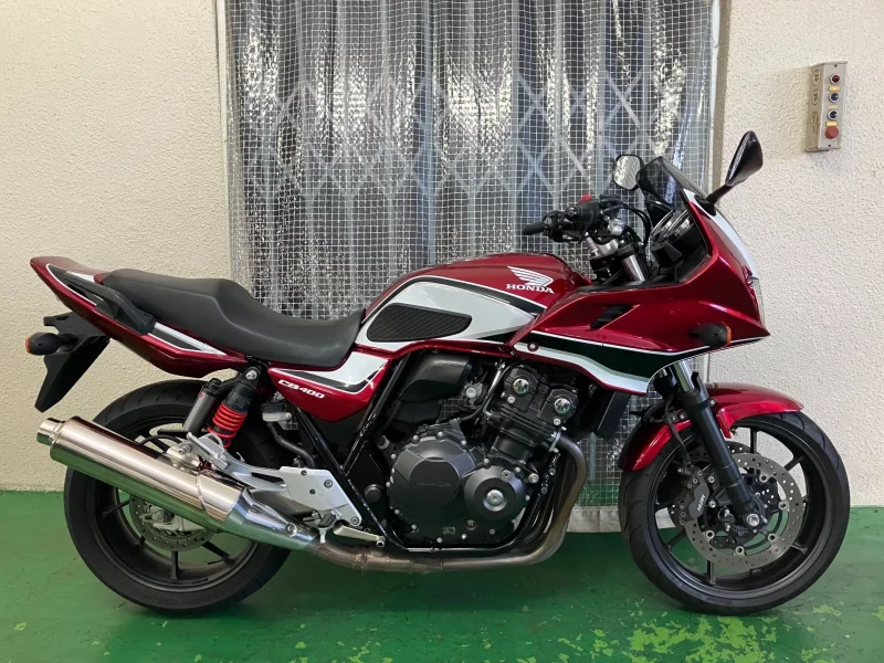 Honda CB400 SUPER BOL D OR ABS лот № 02482 оценка 4  с аукциона в Японии