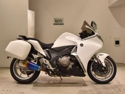 Honda VFR1200FD