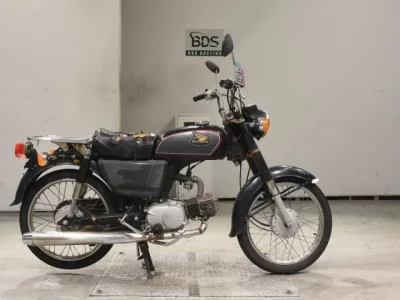 Honda CD90