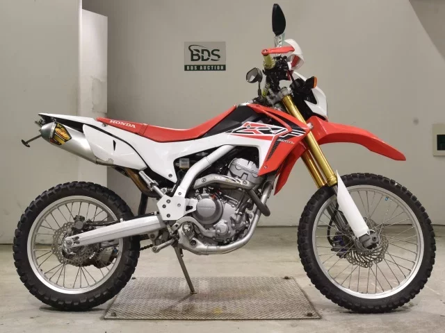 Honda CRF250L лот № 2671 оценка 4  с аукциона в Японии