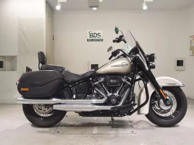 Harley-Davidson HARLEY FLHCS1870 2019