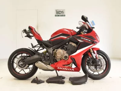 Honda CBR650R 2021