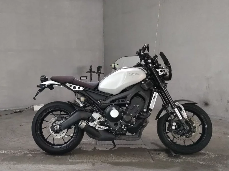 Yamaha XSR900 лот № 8013 оценка 4  с аукциона в Японии