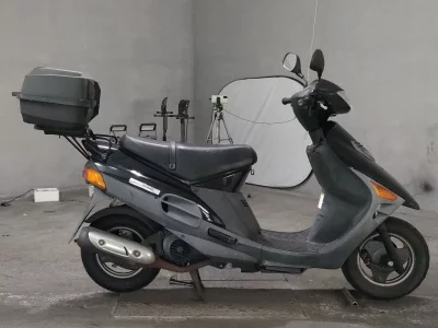 Suzuki VECSTAR150