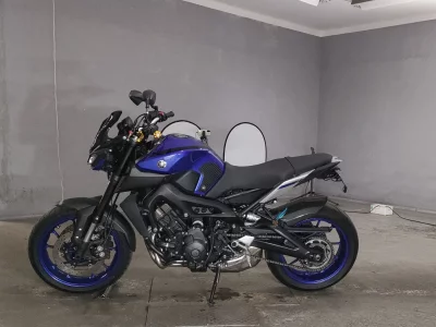 Yamaha MT-09 лот № 7151 оценка 4  с аукциона в Японии 2