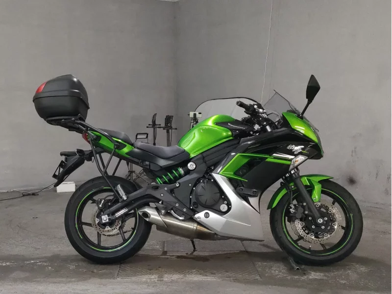 Kawasaki NINJA650 лот № 7366 оценка 4  с аукциона в Японии
