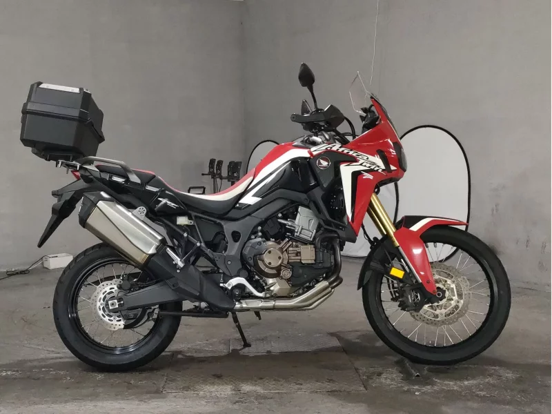 Honda CFR1000 AfricaTwin лот № 7560 оценка 4  с аукциона в Японии