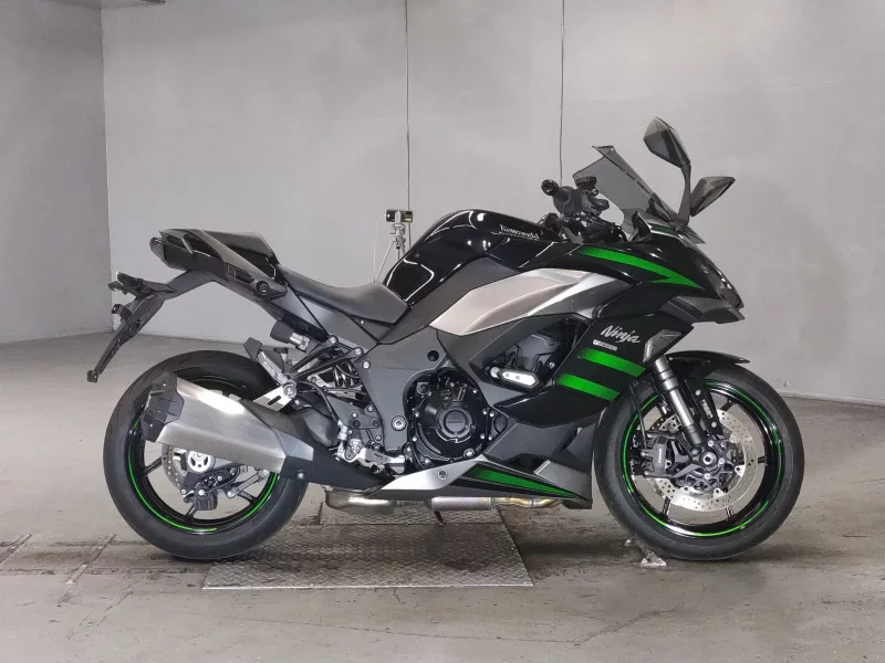 Kawasaki Ninja 1000SX лот № 5317 оценка 4.5  с аукциона в Японии